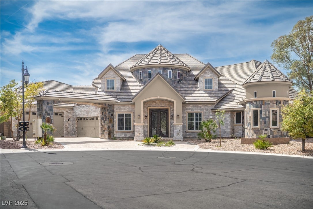 Why Simply Vegas Real Estate Dominates Roma Hills Luxury Listings