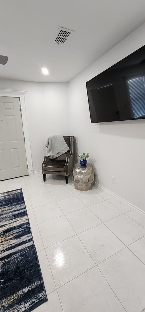 118 Grass Valley Rd 303