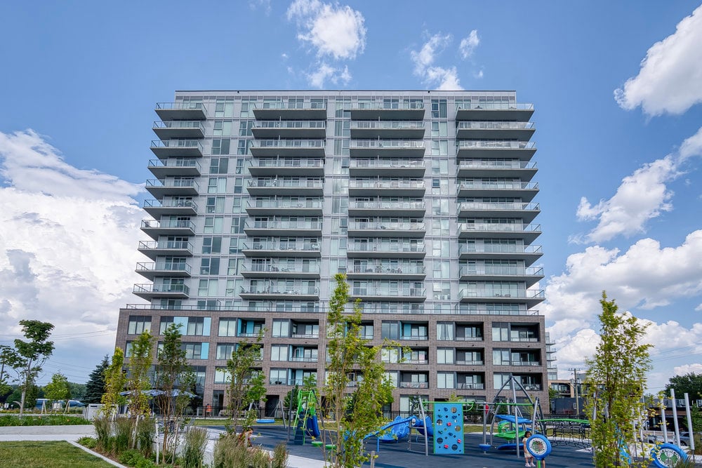 185 Deerfield Road 423