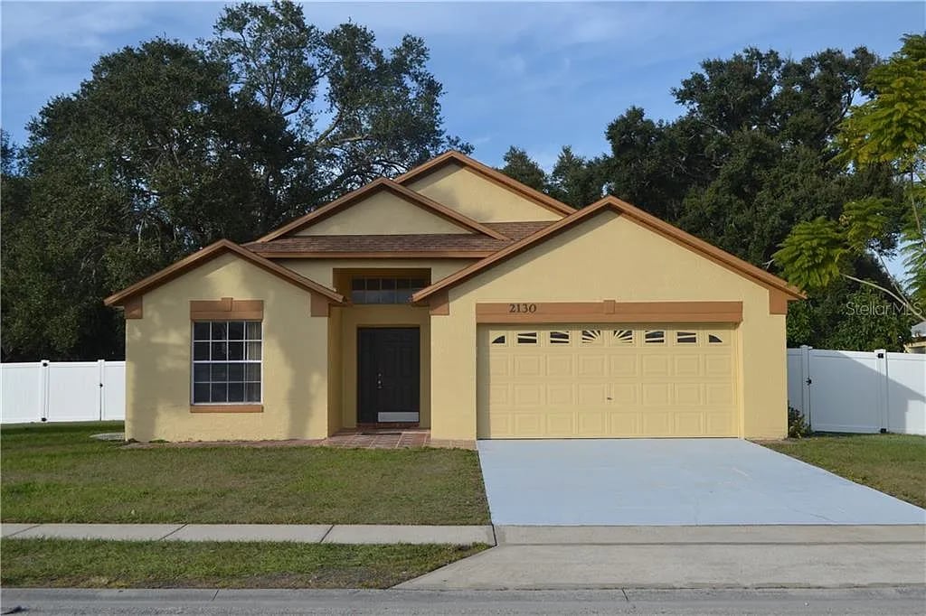 2130 RJ CIRCLE