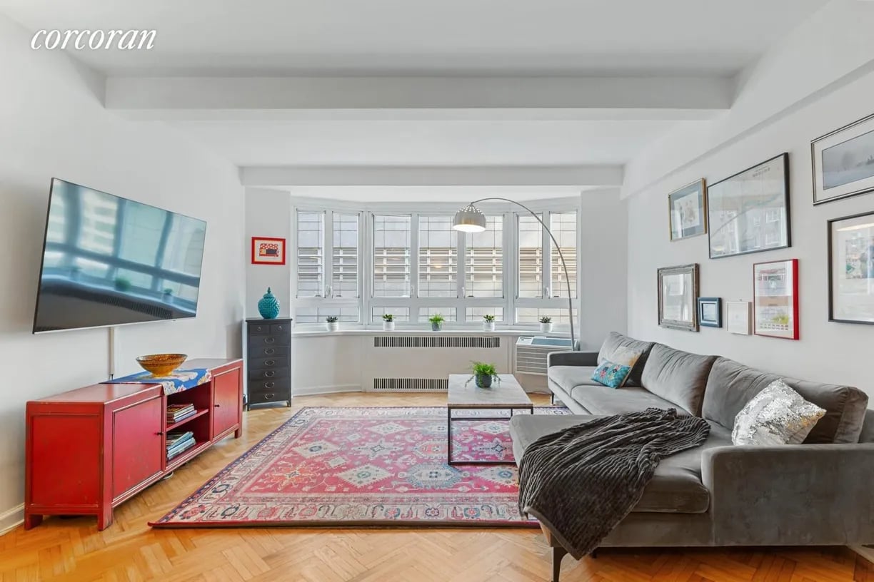 333 W 57th St Apt 5B