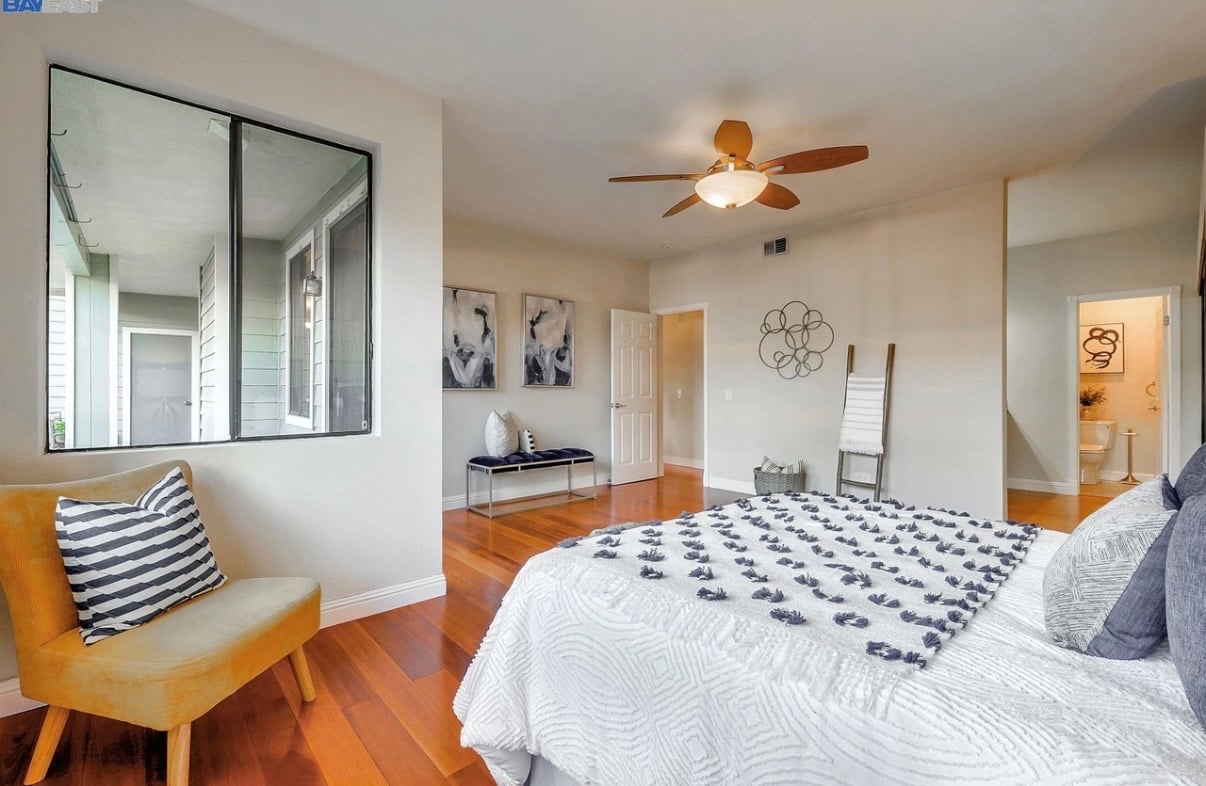 3550 Buttonwood Ter #111