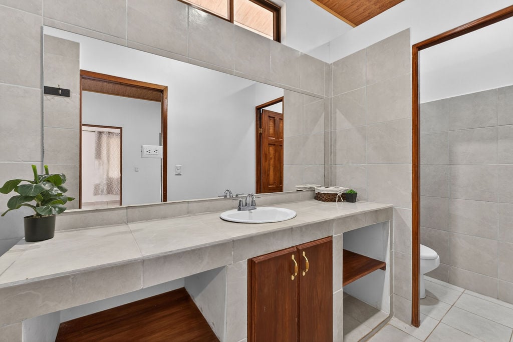 Villa Los Monos | High-Income 9-Unit Rental Property Near Playa Grande