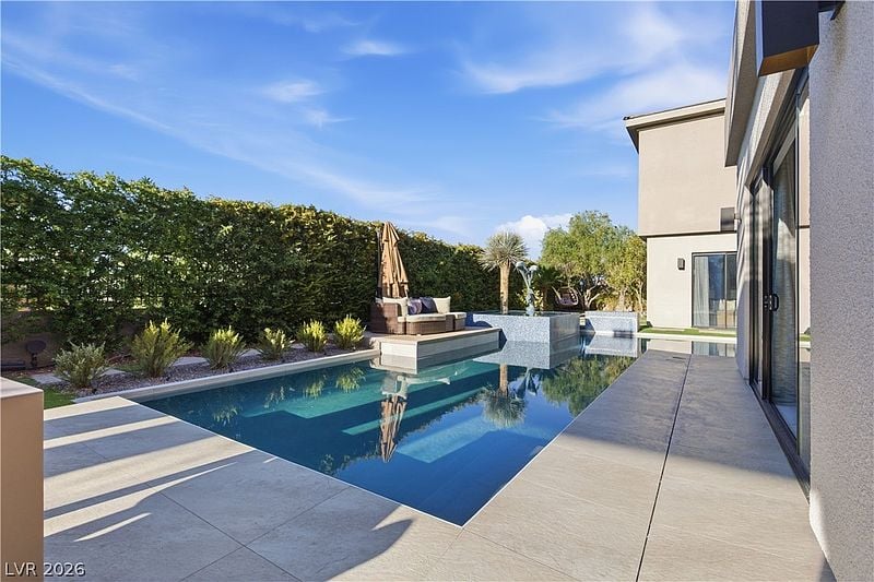 2790 La Bella Ct