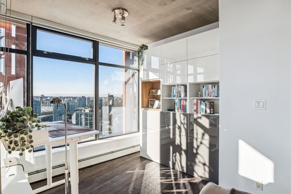 128 W Cordova St, #3506