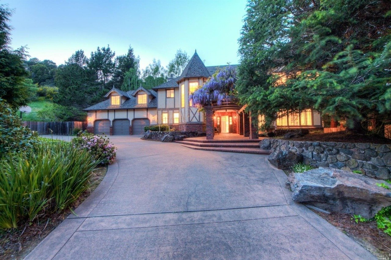 10 Sagebrush Ct