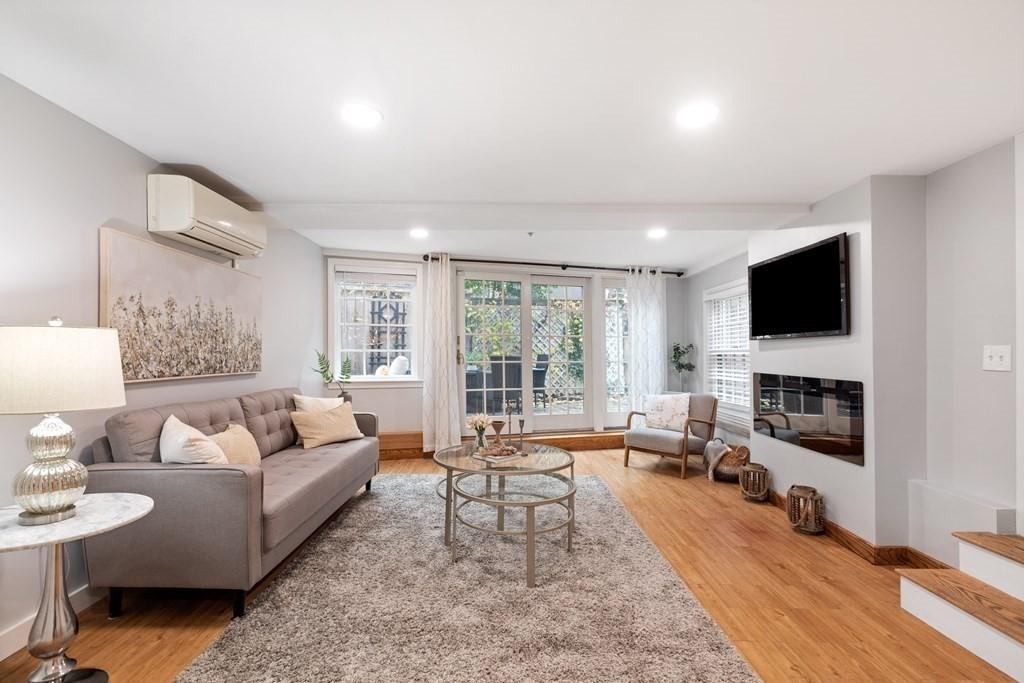 3 Mount Vernon Square Unit: 1