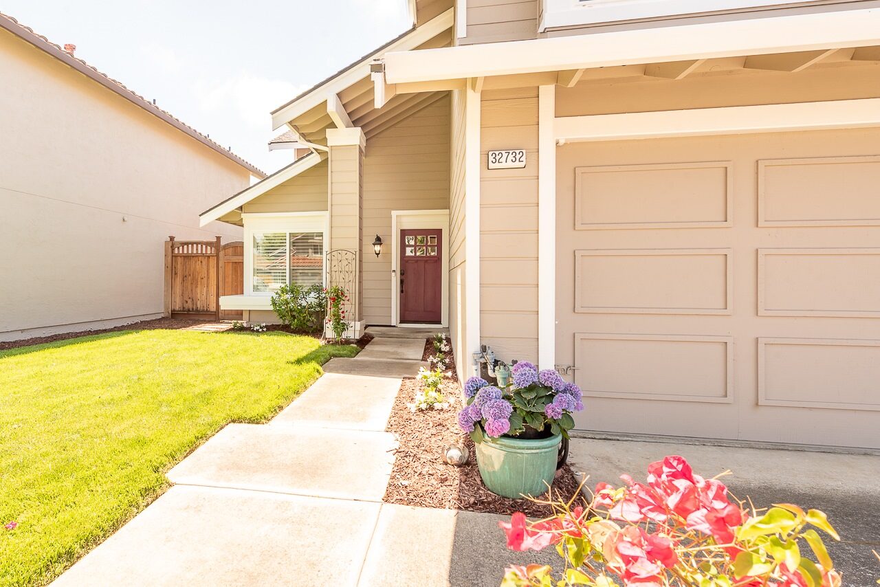Gorgeous Remodeled Ponderosa Home!