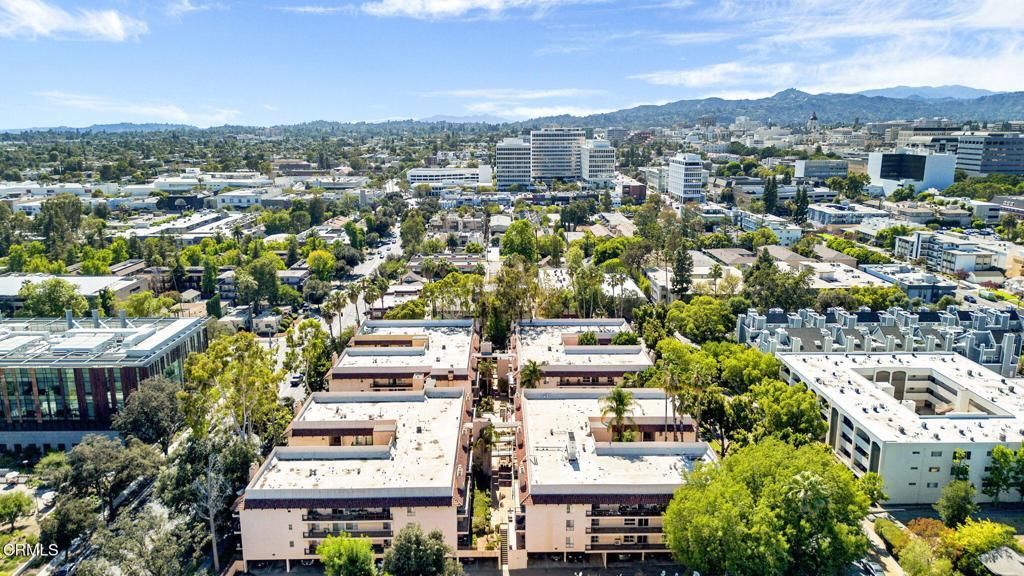 1127 E Del Mar Blvd, #116