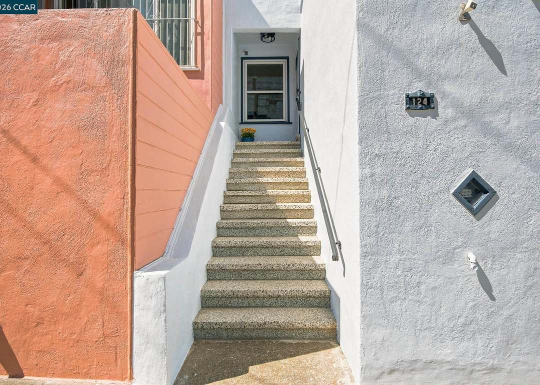 124 Frankfort Street