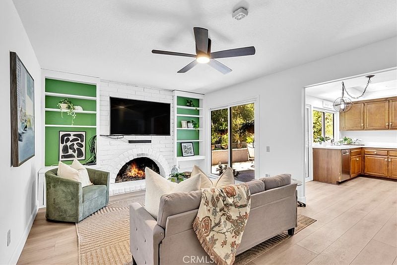 26651 Morena Dr