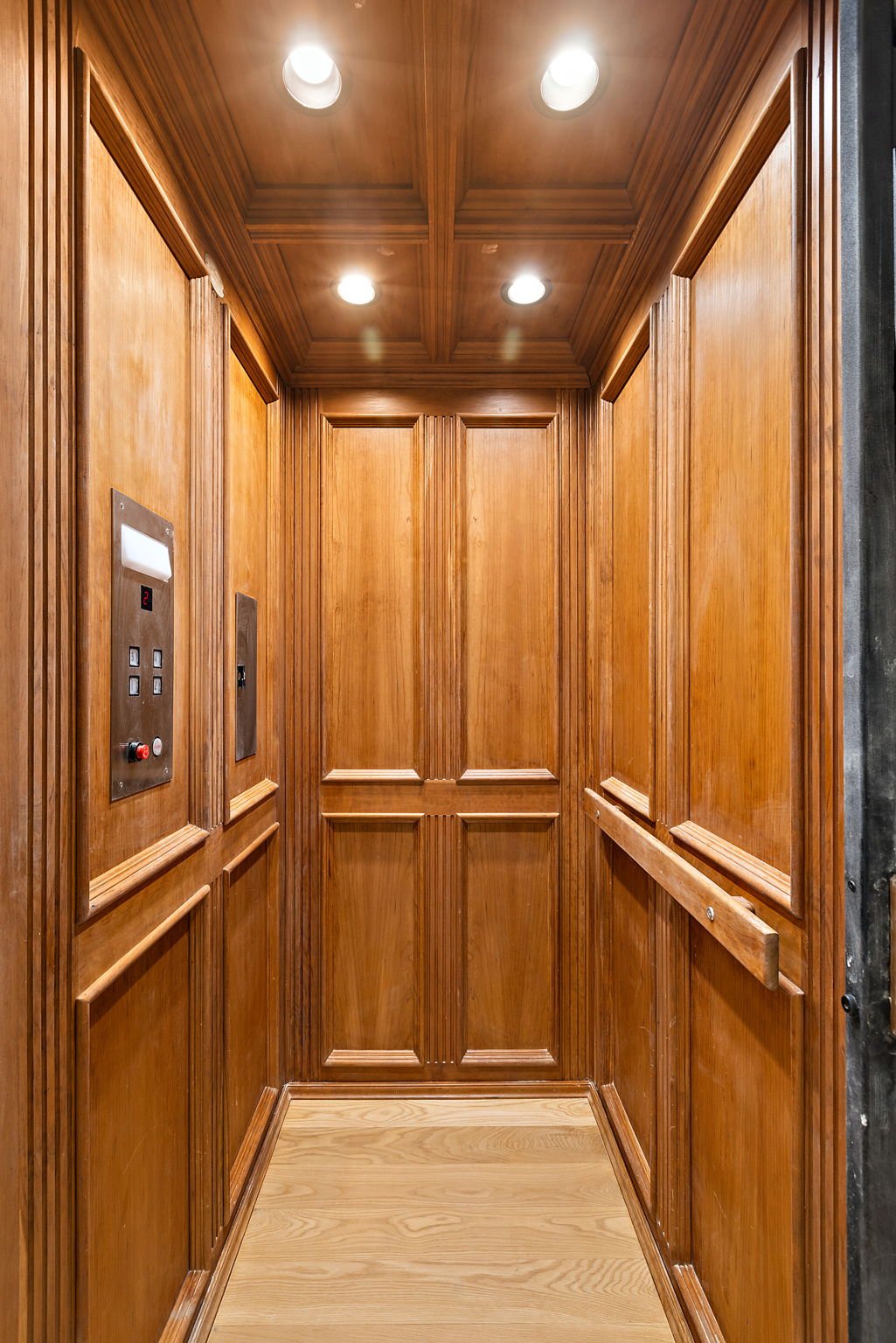 16 Regency Place | Townhouse in The Brownstones at Port Imperial