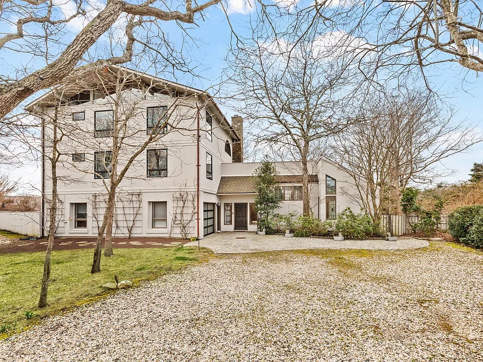 164 Old Montauk Hwy