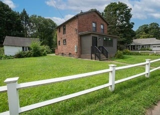 120 Chestnut St