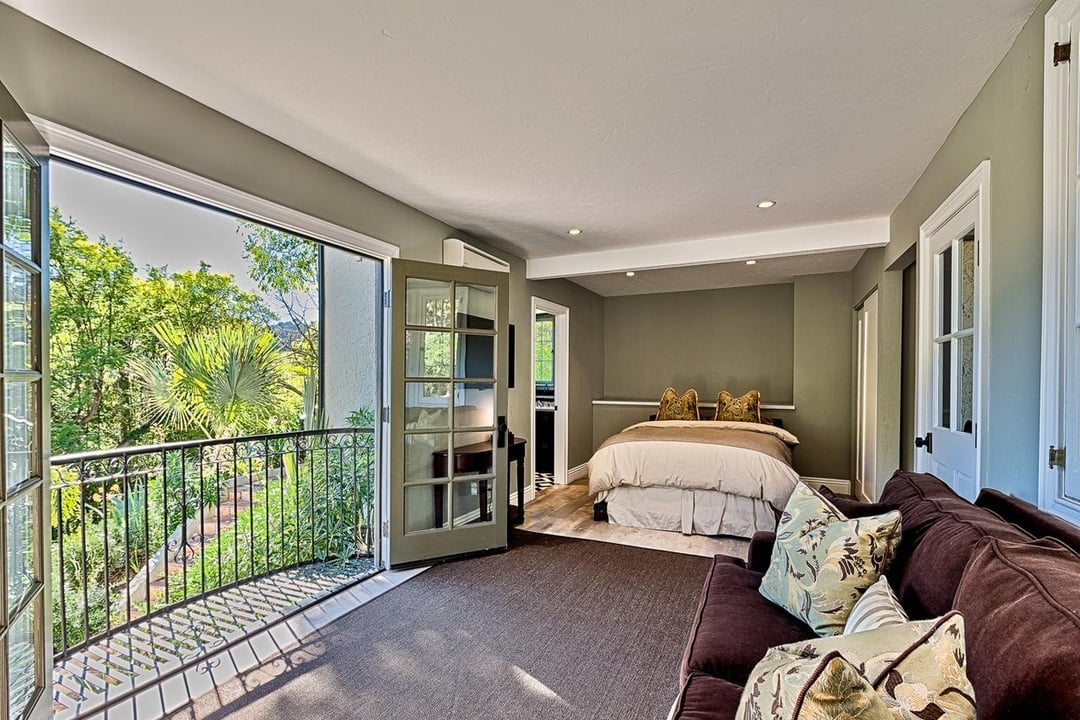 Cascade Luxe