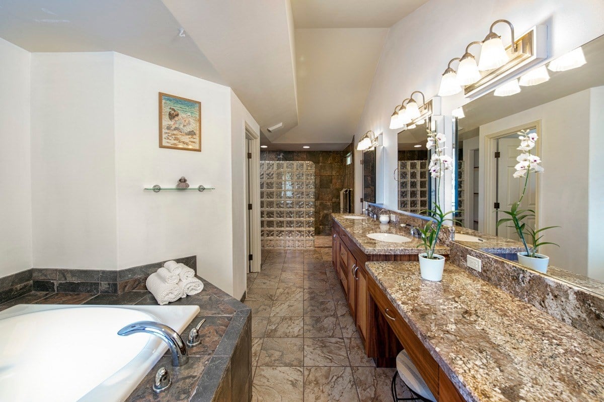 74-845 PAMAHOA PL, KAILUA-KONA, HI 96740