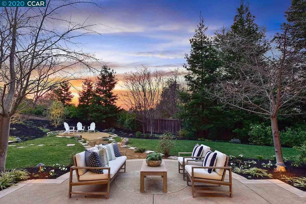 2880 Kinney Dr