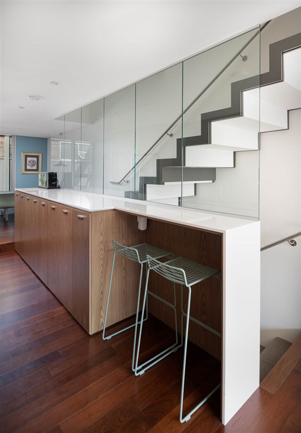 850 W 8th Ave, #7