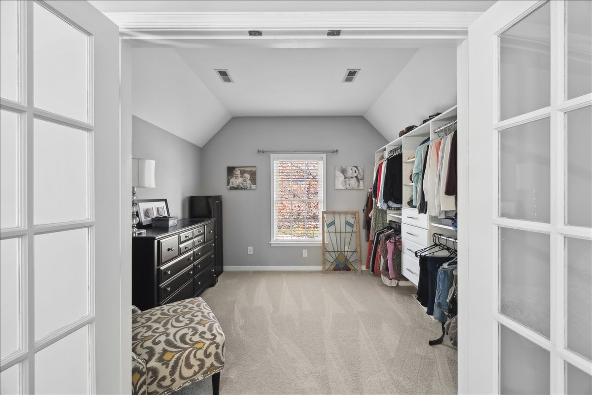 4513 Lake Summer Mews