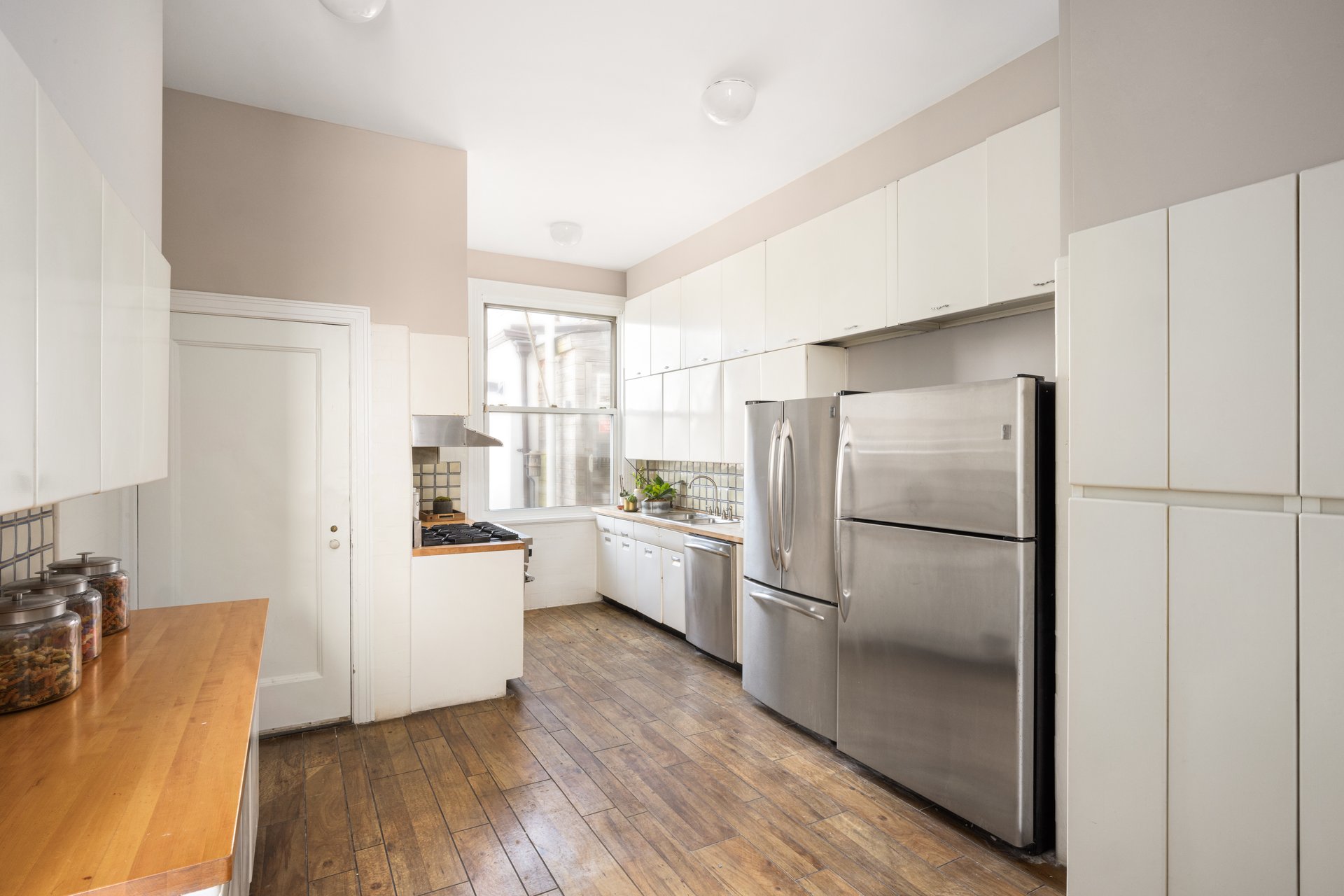 1120 Fifth Avenue, PHB