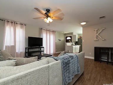 3706 Krie Trl