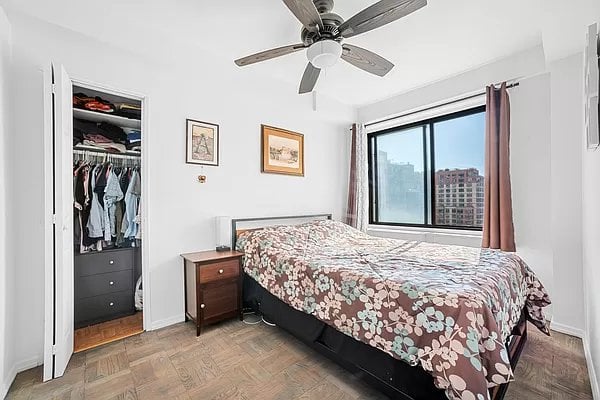 200 East 36th Street, #17G