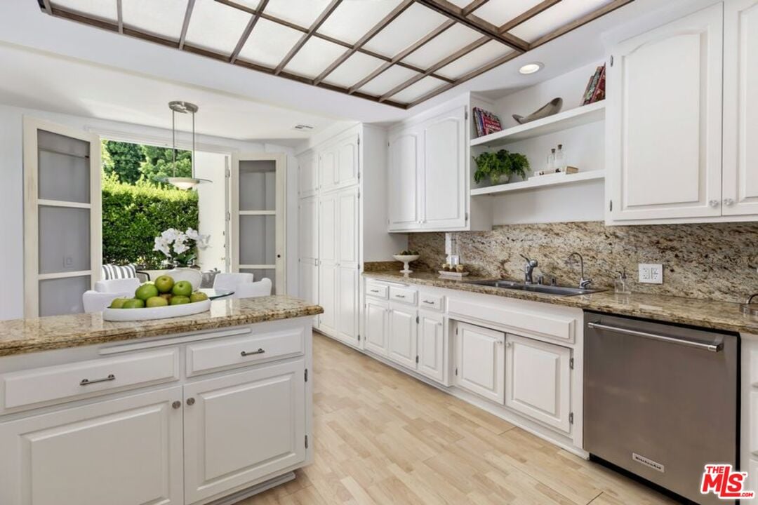 10126 EMPYREAN WAY Unit: 101