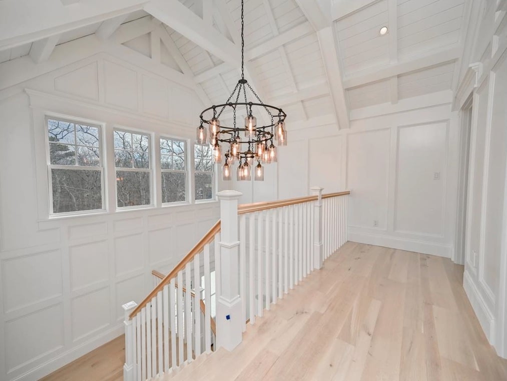 12 Baylies Way