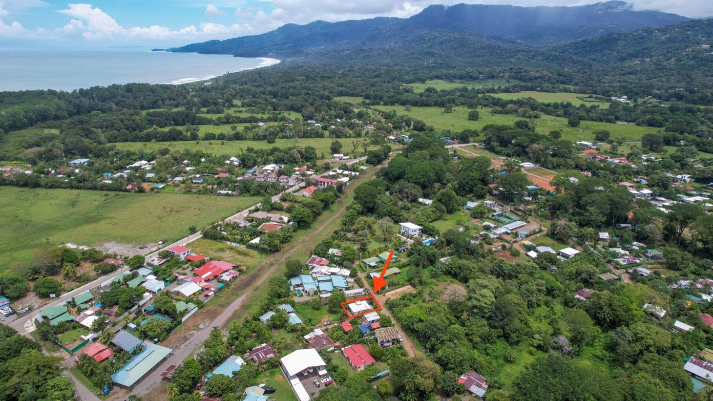 Turnkey Home for Sale in Bahía Uvita, Costa Rica – Walk to the Beach and Marino Ballena National Park