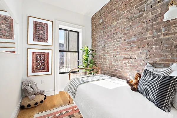 915 Jefferson Avenue