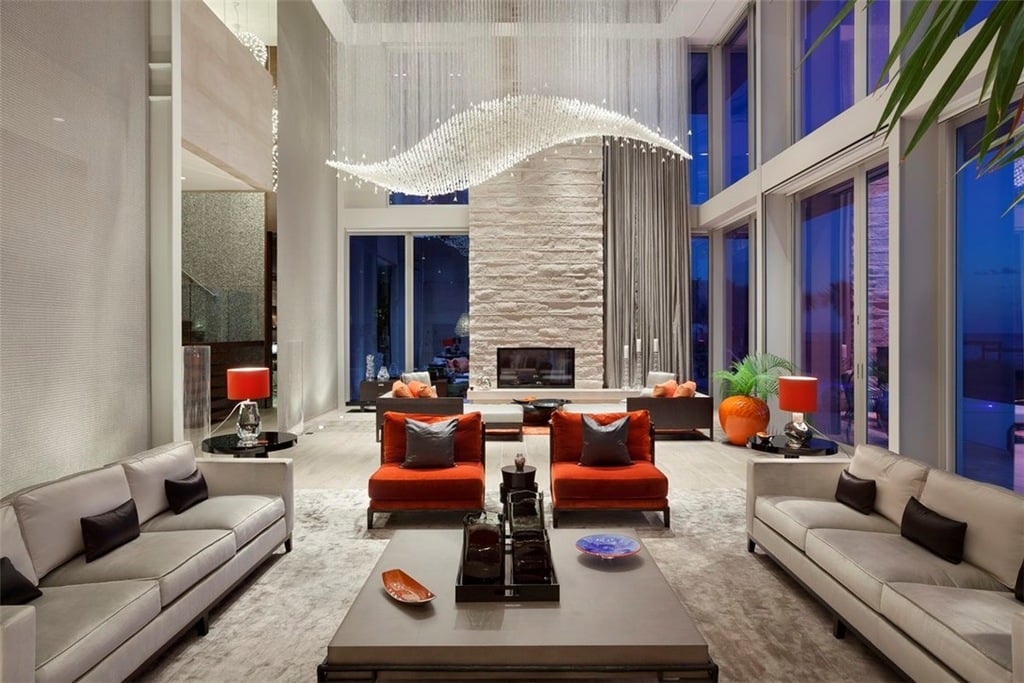 3700 Ocean Dr