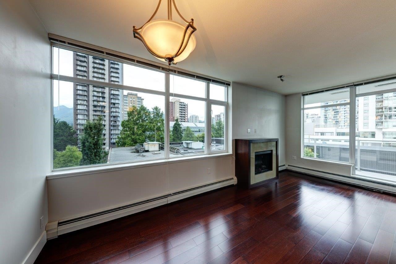 158 W 13th St, #602
