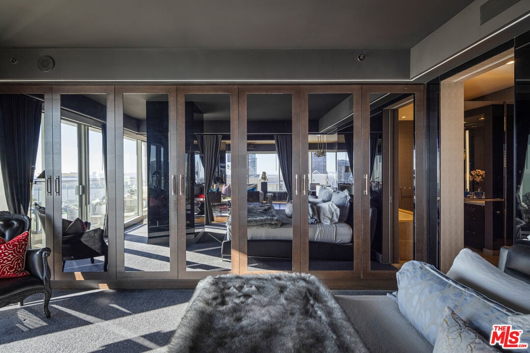 6250 Hollywood Blvd, #14H