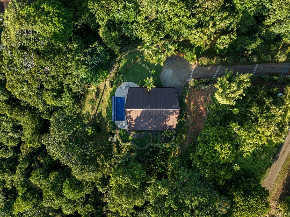 2 ACRES – 2 Bedroom Whales Tale Ocean View Home In Costa Verde Estates Gated Community!!!