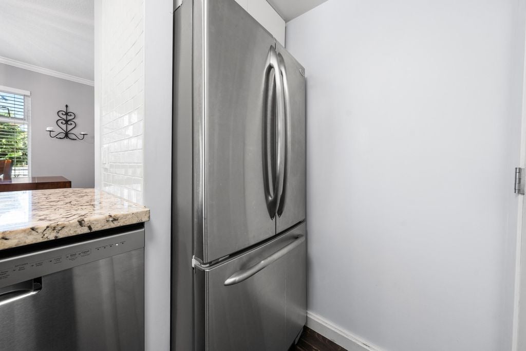 2885 E Kent Ave North, #24
