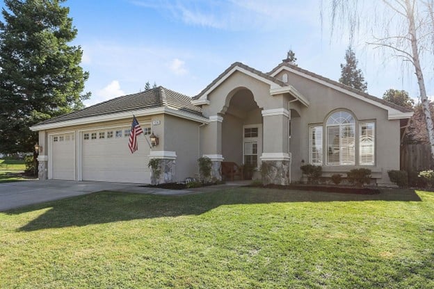 124 Cruickshank Drive