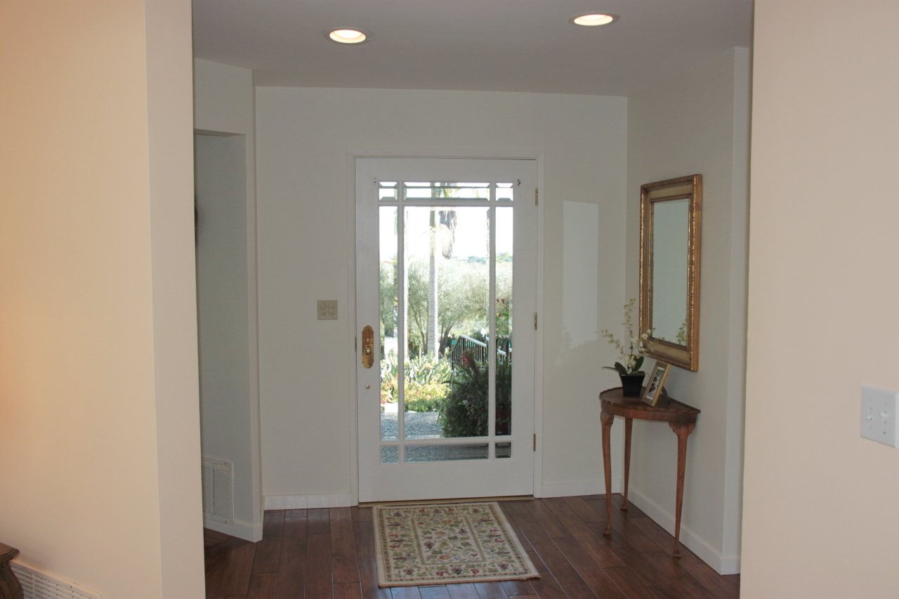 1661 Las Canoas Rd