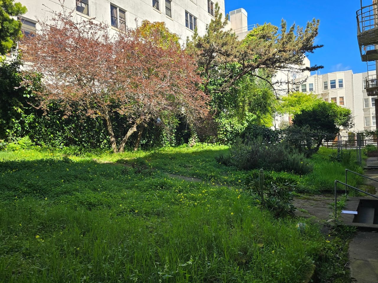 2150-2160 Fell Street