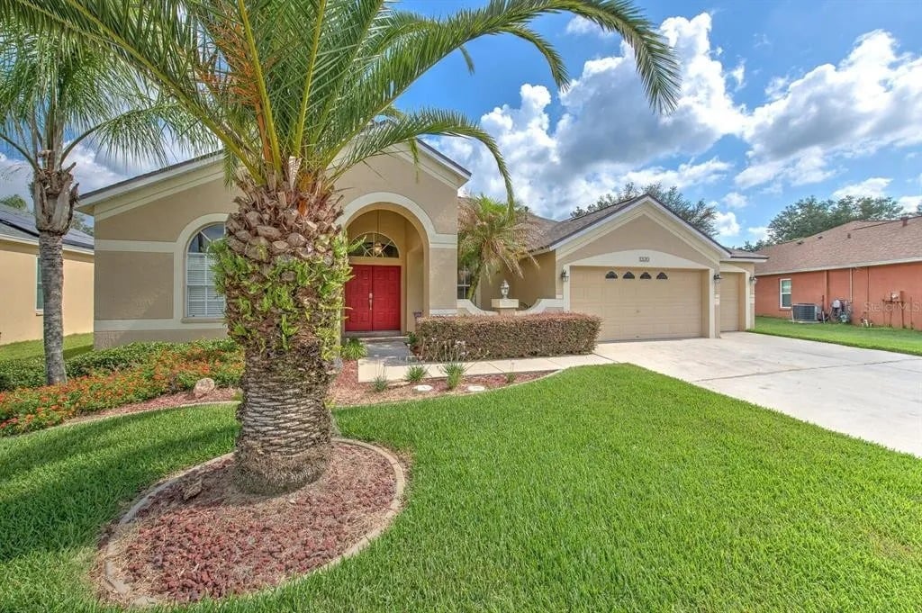 1320 Riverfield Ct, 