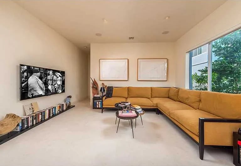 312 Jefferson Ave #5