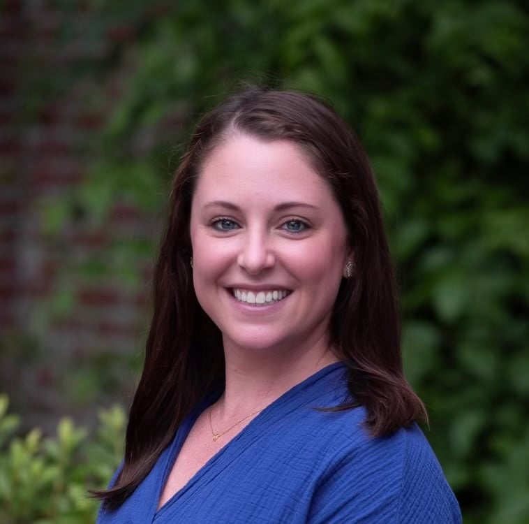 Stefany Cerame Bluffton, SC Real Estate Agent Headshot