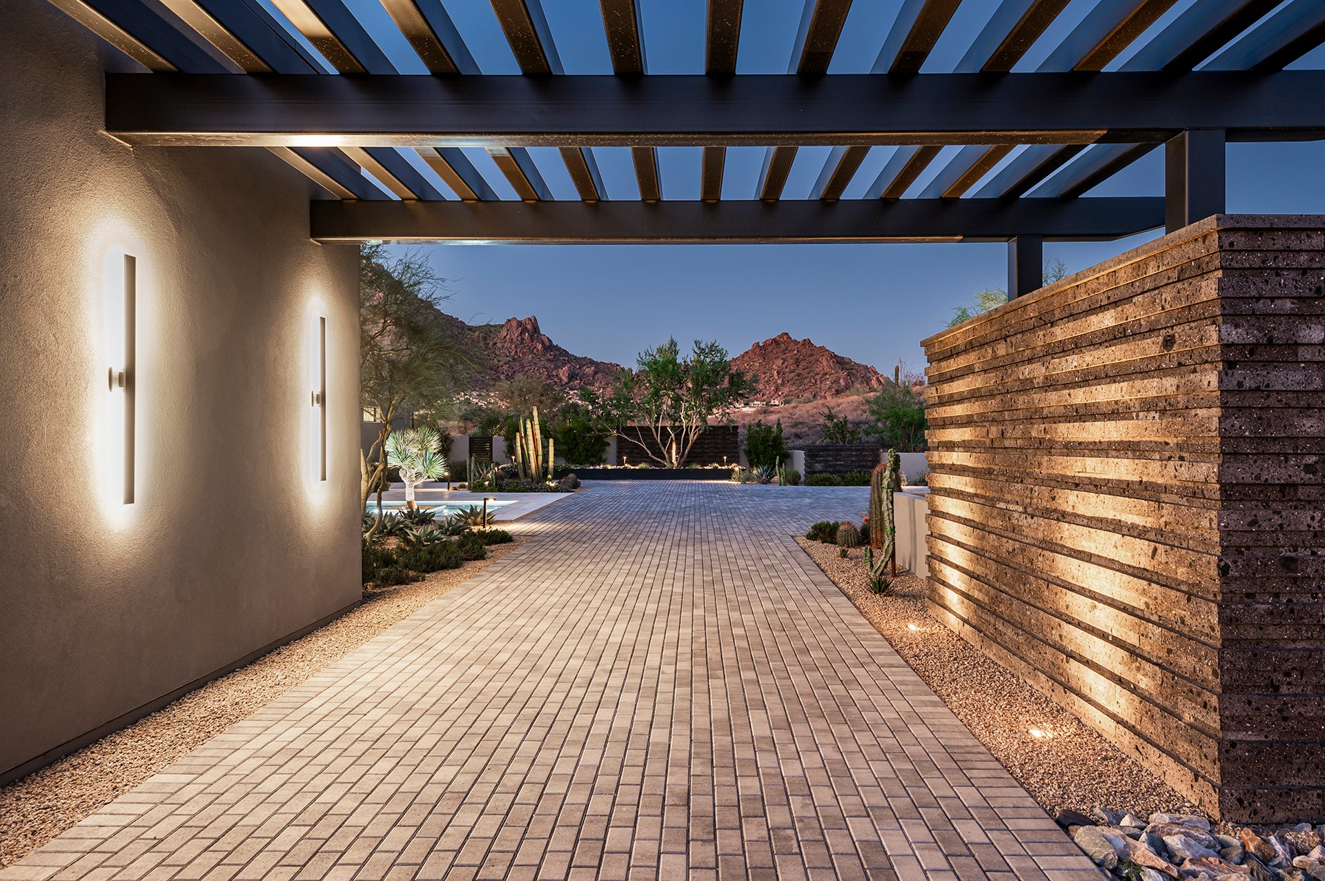 10784 E PINNACLE PEAK Road