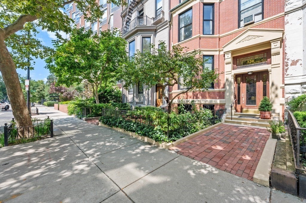 320 Beacon St Unit 3&4