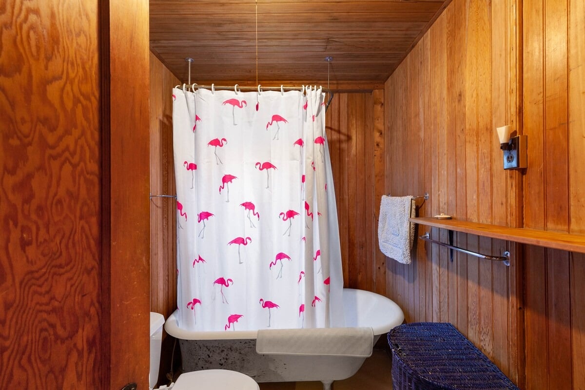 Martha's Vineyard Waterfront Retreat