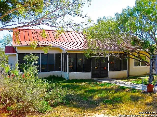 68 McCaughan Rd