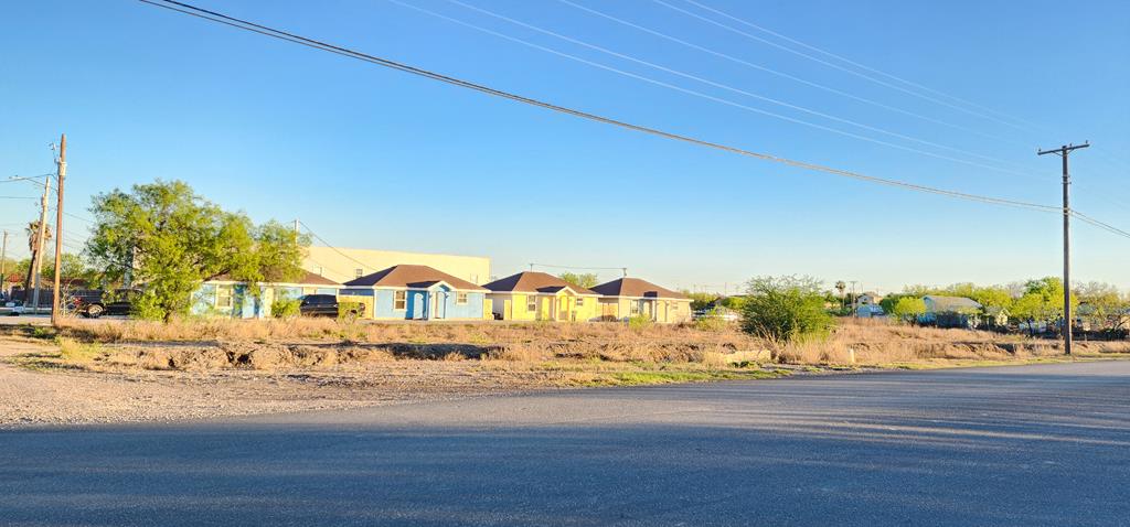 16 Loma Linda