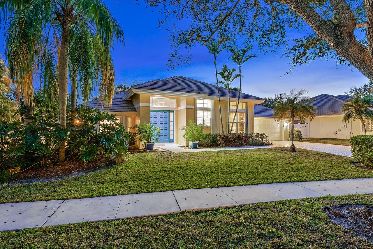 104 Jeanette Way 