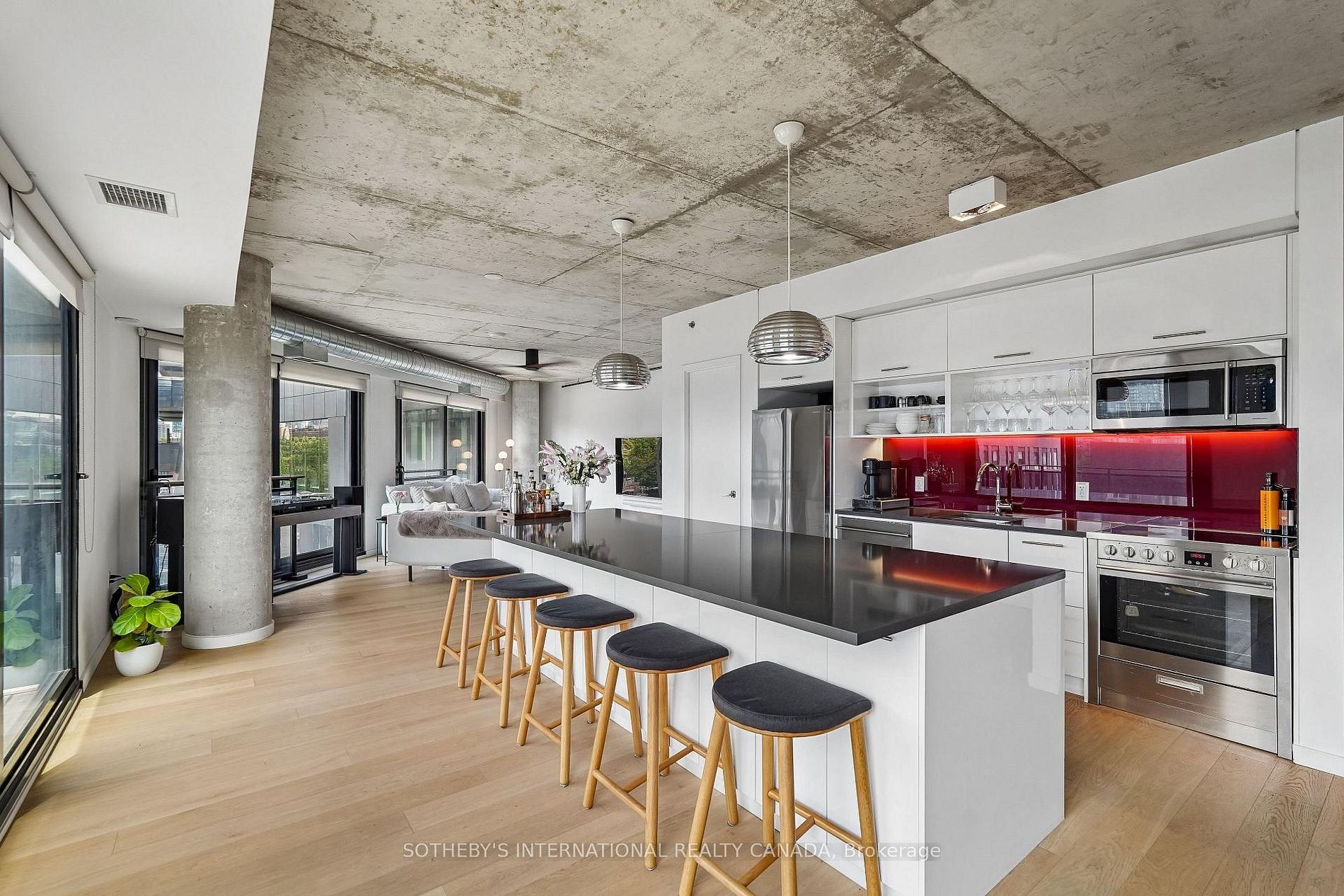 PENTHOUSE LOFT LIVING