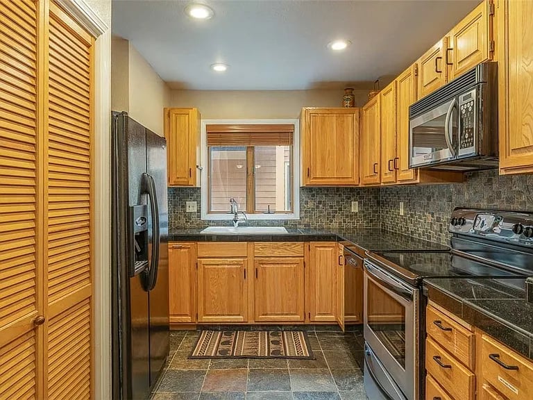 931 Incline Way #237