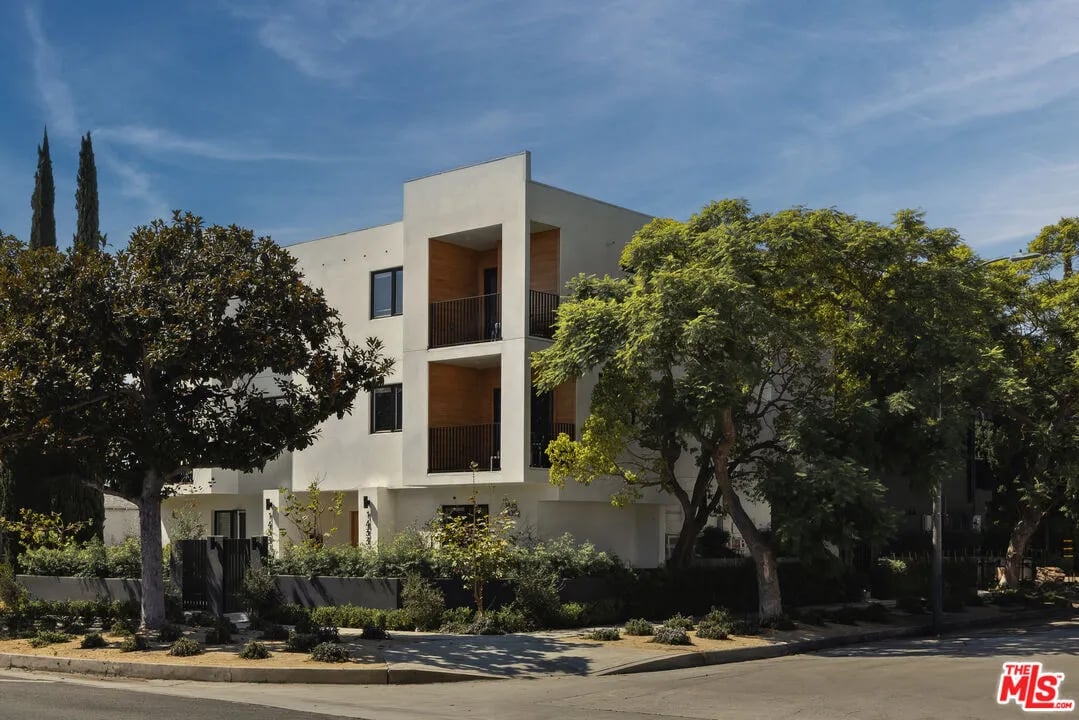 1433 S Crescent Heights Blvd